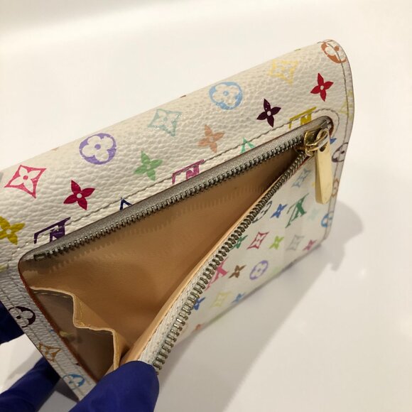 【18MK】Louis Vuitton White Multicolor Koala Wallet sku#85483 (gently used) - Picture 9 of 13